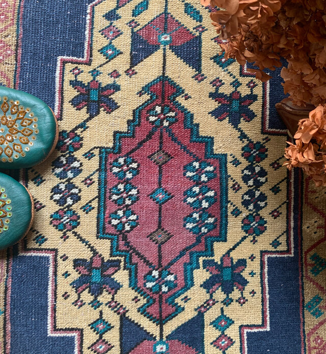 トルコ　ヴィンテージラグ　ネイビーブルー　プラム　93cm×50cm トルコラグ トルコヴィンテージラグ ネイビーブルー プラム 93cm×50cm