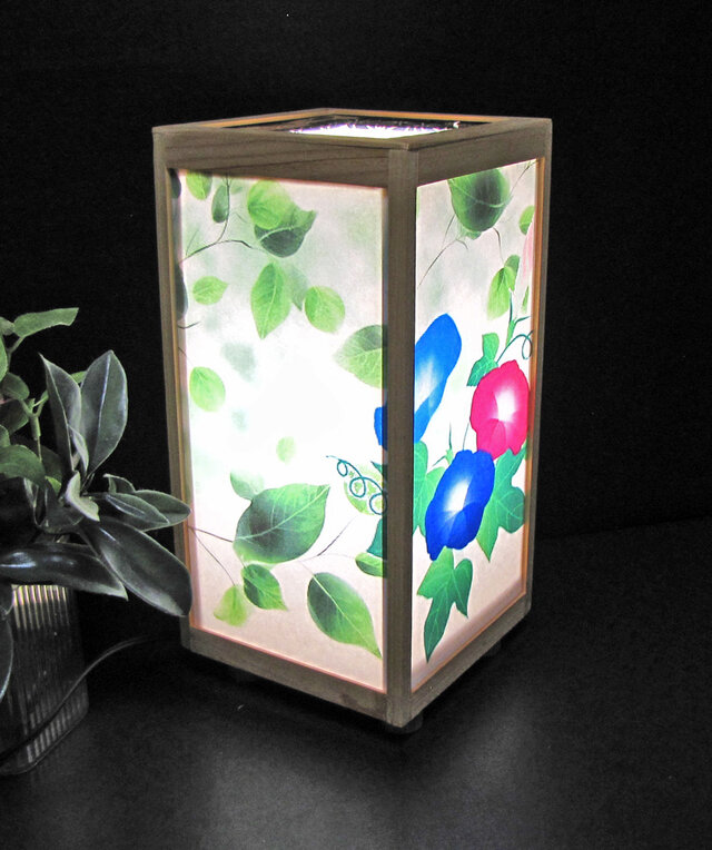 ◆華燭の宿り木=「みどり葉朝雫」／至福の明り・心温まるひととき／LED昼白色･桧枠造・フイルム加工・軽量／