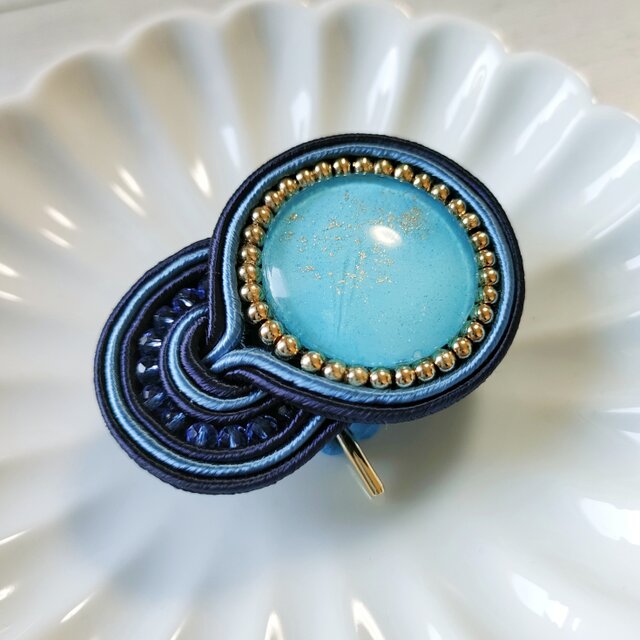 ハンドメイド　深海の宝物　ポニーフック オーロラ紫陽花の水面ポニーフック / レジン / ブルー / 海 ポニー