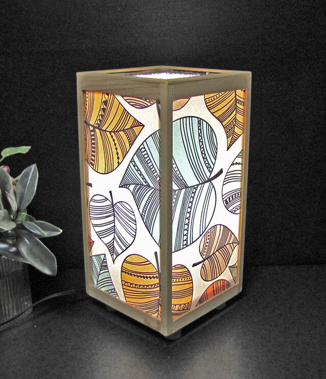 ◆華燭の宿り木=「木の葉の年輪」／至福の明り・心温まるひととき／LED昼白色･桧枠造・フイルム加工・軽量／