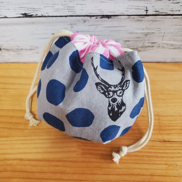 ぷっくりまんまるボール巾着ポーチ  シカ×ストライプ