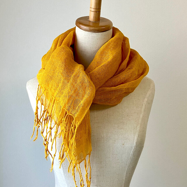 マリーゴールド染めシルクコットンストール マリーゴールド染めシルクコットンストール マリーゴールド染め