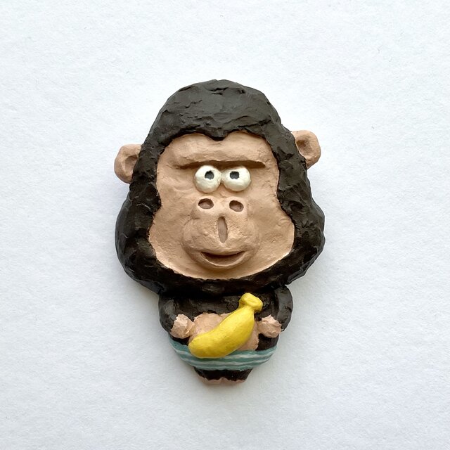 ブローチ　ゴリラ（大好きなバナナ）