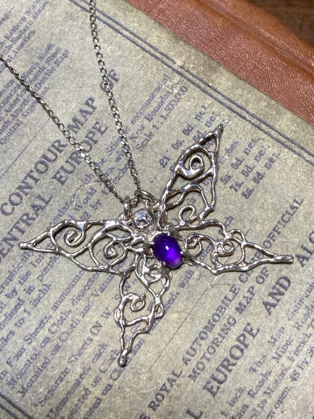 スカルバタフライ