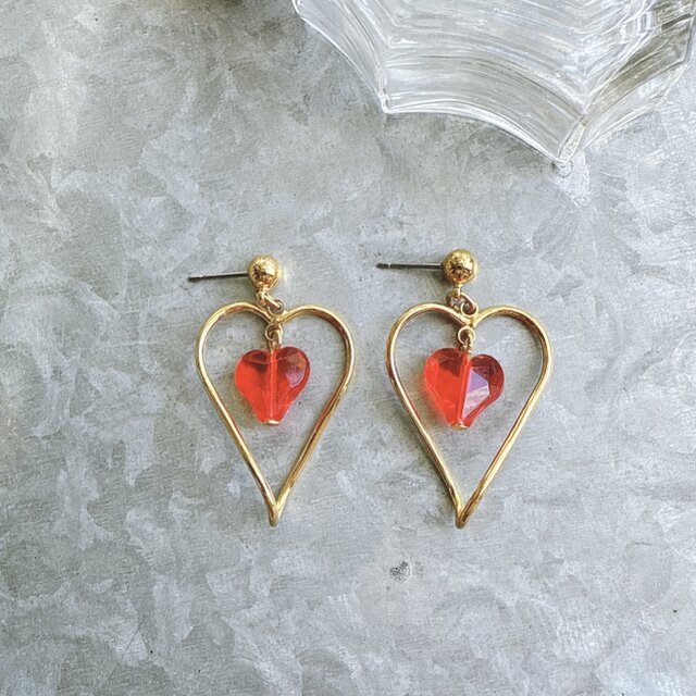 PA399-【 AVON 】エイボン・ヴィンテージピアス 1994 "Two of Hearts"Red Heart