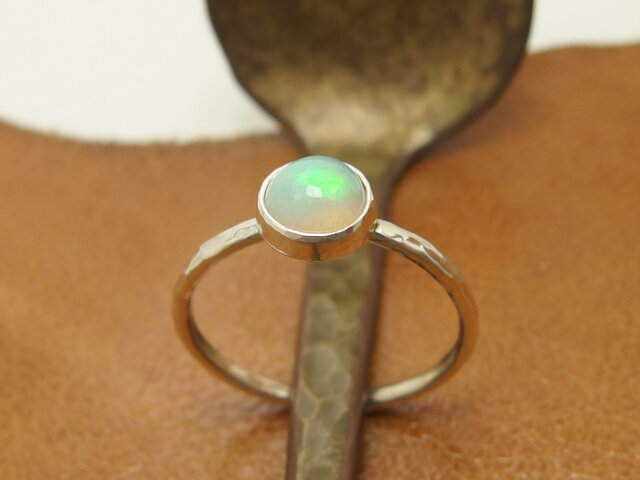【アンティーク】オパール・リング（9K）14号【J13442】 アンティーク】オパール・リング（9K）14号【J13442】