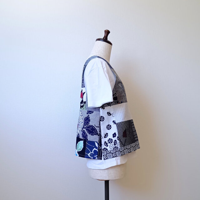 浴衣リメイク パッチワークベスト 彩 | iichi 日々の暮らしを