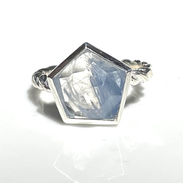 カイヤナイト　イン　クォーツ　変形5角立体ラフカット　シルバーSV925リング