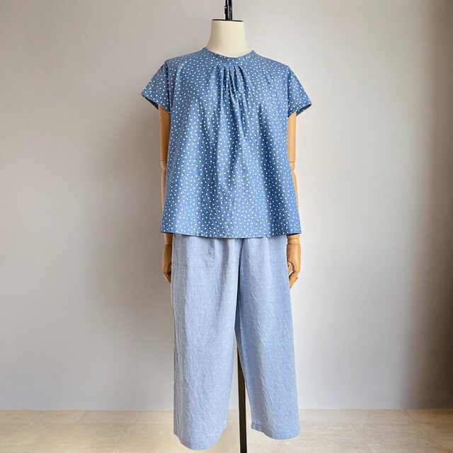 ハイネックブラウス　ワイドパンツ　セットアップ【送料込み】古布リメイク　ブルー