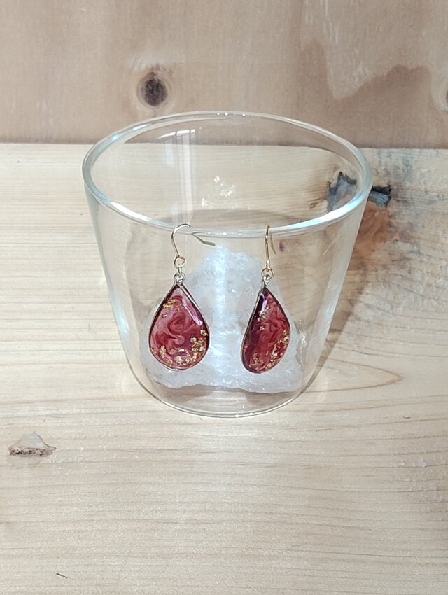 滴りレジンピアス・イヤリング
