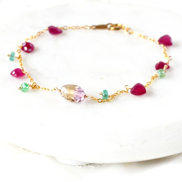 「ルビー光の記録」ルビートリリアントカットxエメラルドxアメトリンブレスレット 14kgf