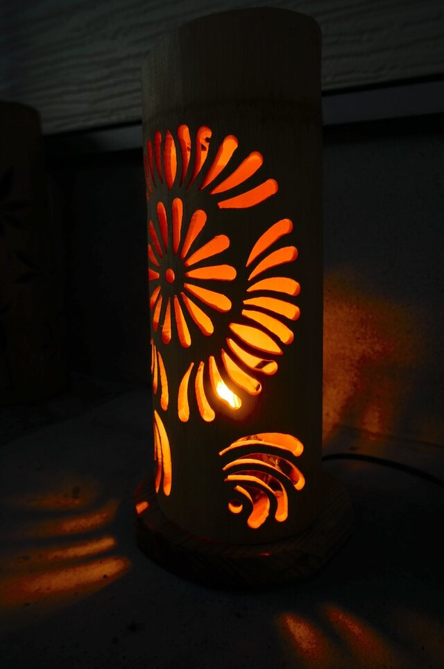 竹灯り・竹あかり・竹灯籠 ~~ 癒しの灯り ★花火華炎★~~ 竹灯り・竹あかり・竹灯籠 ~~ 癒しの灯り ☆花火華炎
