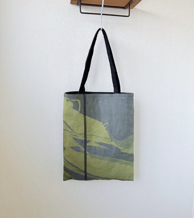 播州織とリネンのフラットトートバッグ（グリーン×ブラック）