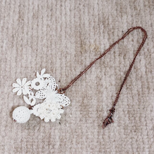 レースネックレス