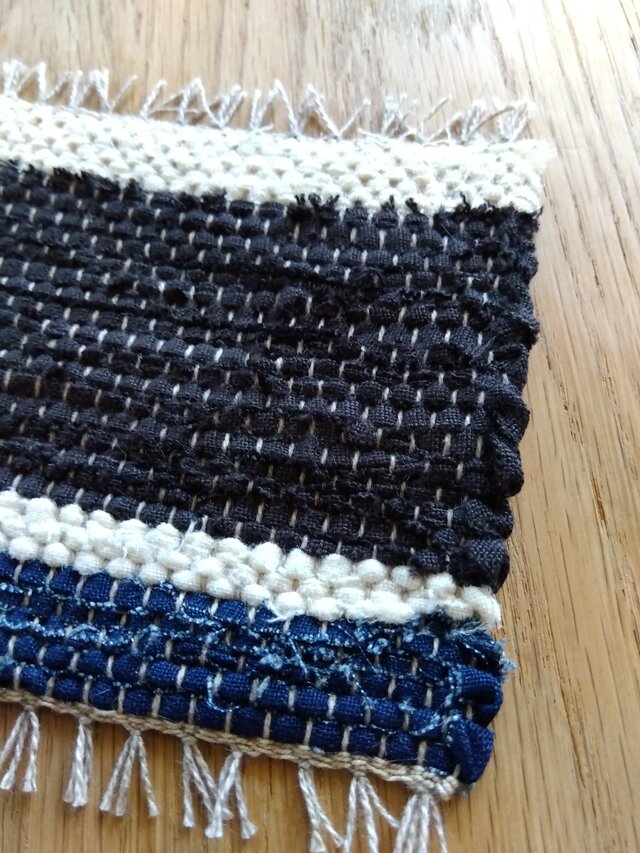 ※送料無料【裂き織り】リネンのコースター#08