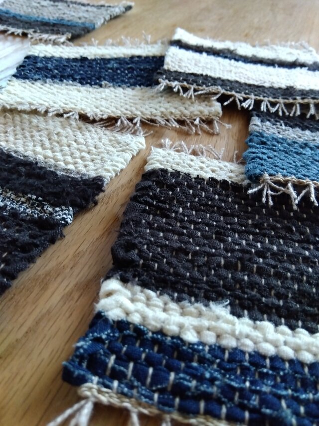 送料無料【裂き織り】リネンのコースター#08 | iichi 日々の暮らしを