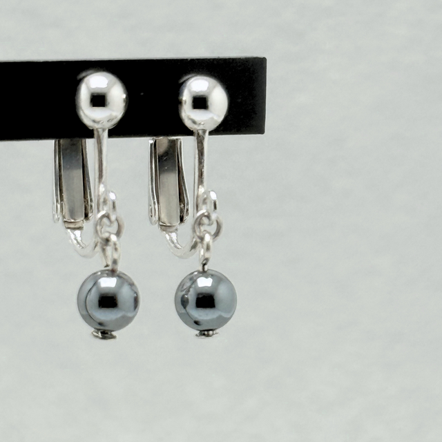 ラス1 6mm ゆれるシンプル ヘマタイト/赤鉄鉱  RHP 天然石イヤリング - 墨珠S -gray-