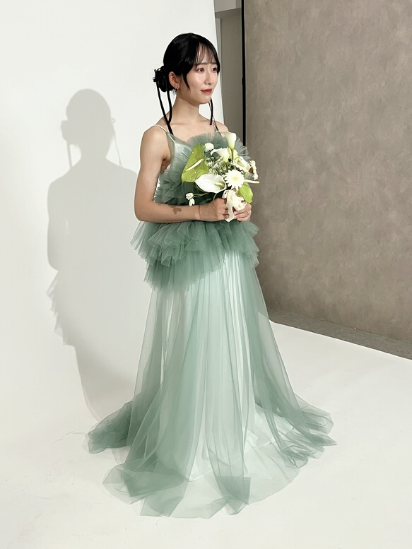 実例写真！パーティードレス グリーン キャミソール ツーピース チュールスカート ロング 前撮り