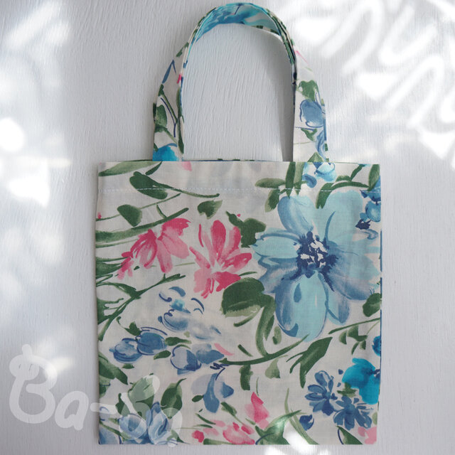 送料無料♪ ばあば作、レトロな手さげバッグ（kasvi・RB77）