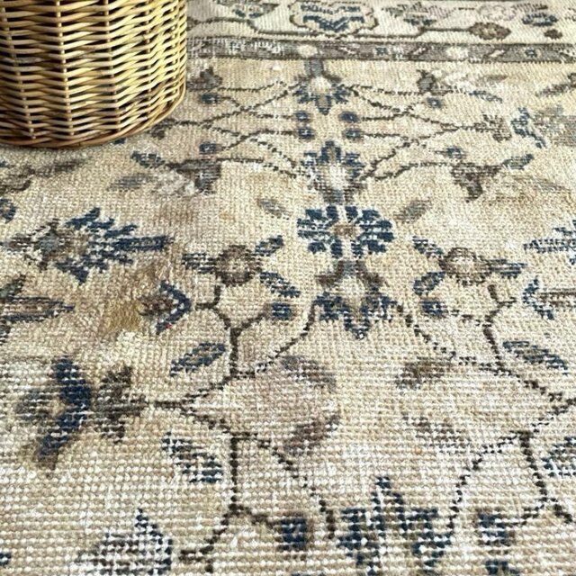 伝統ボタニカル193×293カフェラテベージュ　グリーン　トルコヴィンテージラグ 貴重106×203 ミルクティー草花ボタニカル柄 トルコヴィンテージ