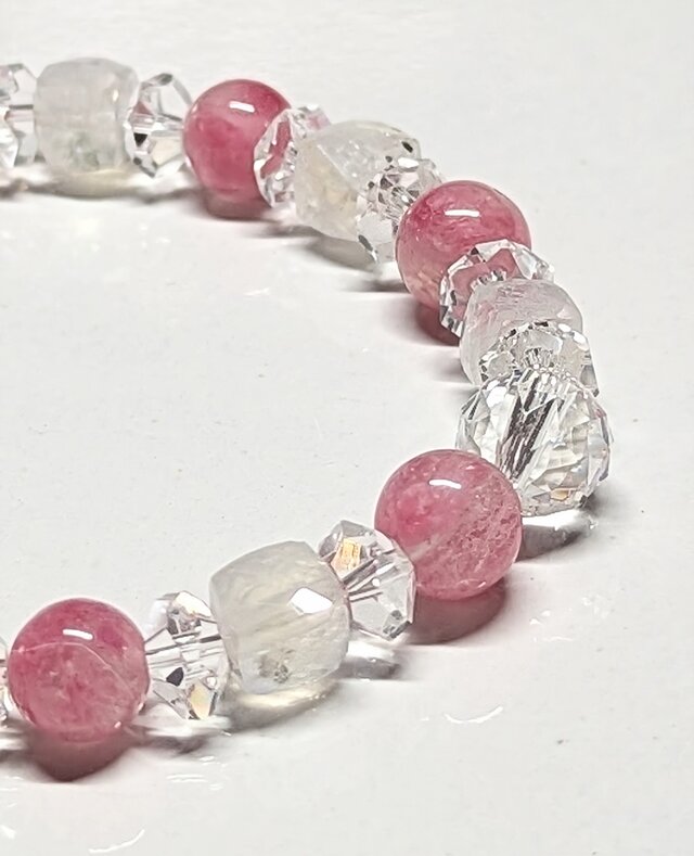 癒しのオルゴナイト❤️オーラクォーツ＋ロードナイトのフレンチクルーラー♡ Tomoko | ジュエリーデザイナー | CAPRI
