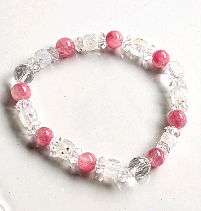 ✨ロードナイトインシリカ&ホワイトラブラドライト&クリアクォーツのブレスレット✨《自己肯定感を高めるために》