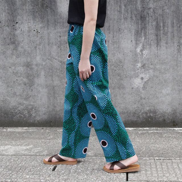 アフリカンプリントのイージーパンツ（ ストレートシルエット