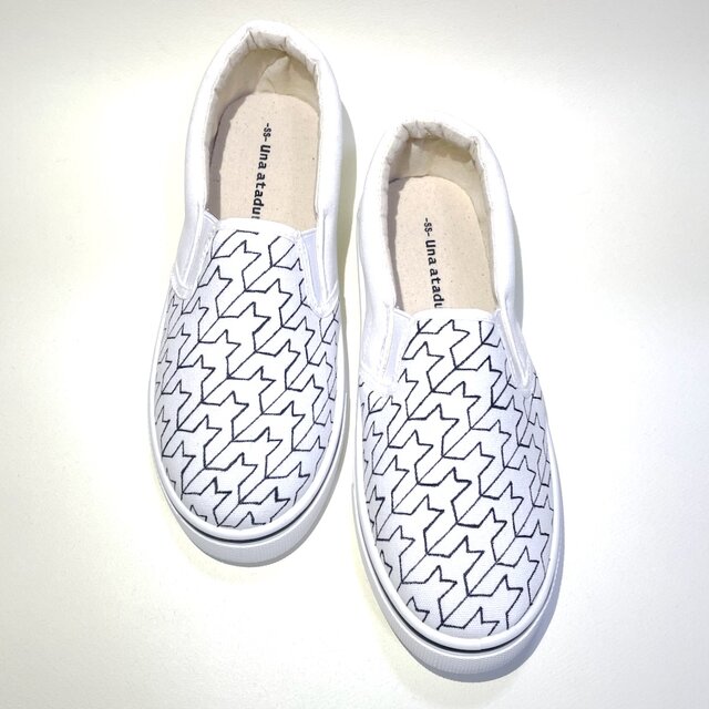 空白千鳥格子スニーカー