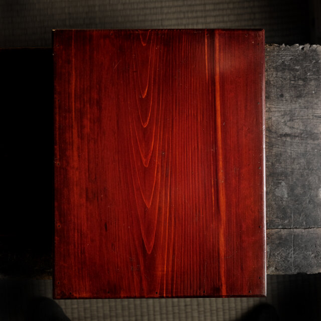 【サマー特価¥2200→¥1800】味のあるお品物◆骨董の栄え重の木箱　古民家　骨董・antiques　拭き漆　明治期 i6