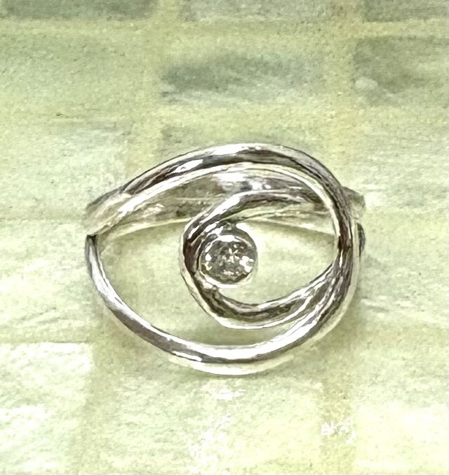 シルバー スパイラル ダイアモンドリング | iichi 日々の暮らしを