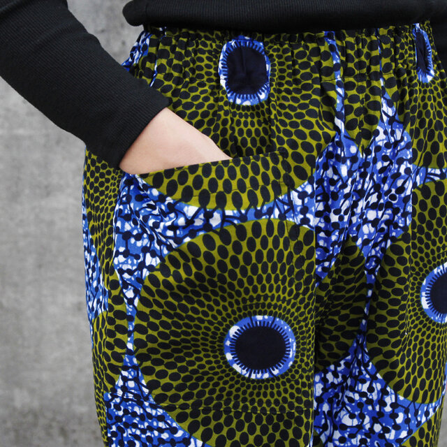 アフリカンプリントのイージーパンツ（ ストレートシルエット