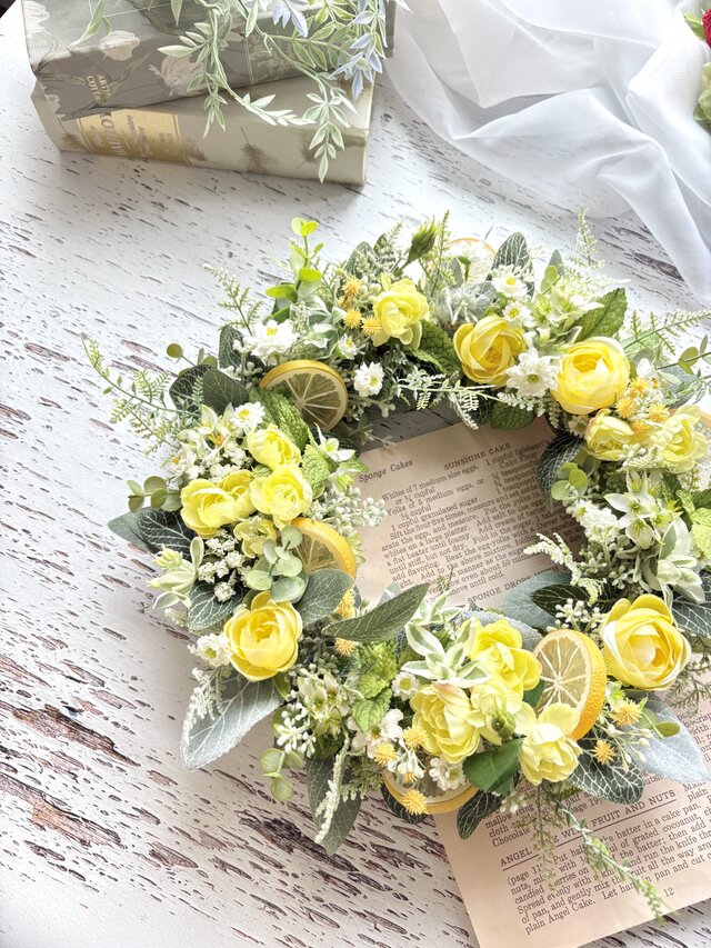 レモンとグリーンの爽やかリース（BOXつき）／アーティフィシャルフラワー／