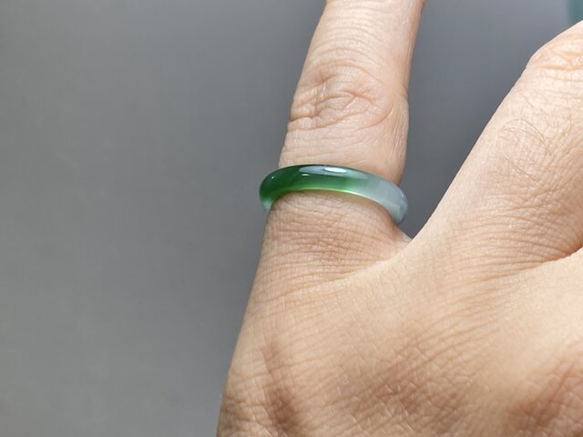 L13-42 ピンキーリング 氷種 若緑 1.0号 グアテマラ産 A貨 本