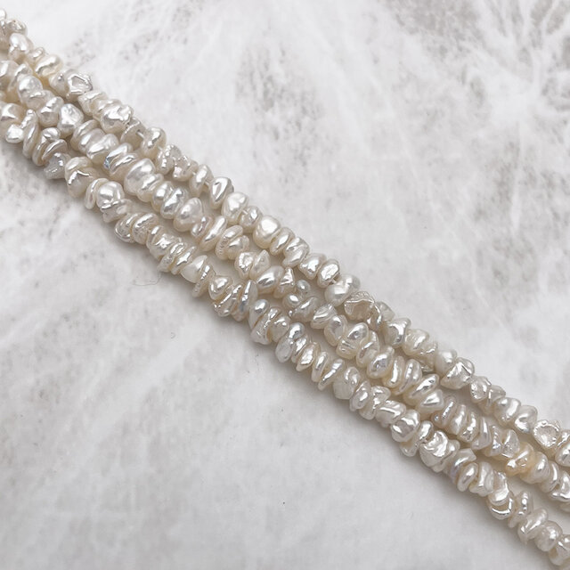 淡水パール 真珠 縦穴 ケシ 花びら バロック ペタル 4mm 5mm 6mm 極小