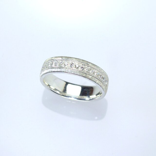 Pt900 ダイヤモンド・ハーフエタニティリング　type7