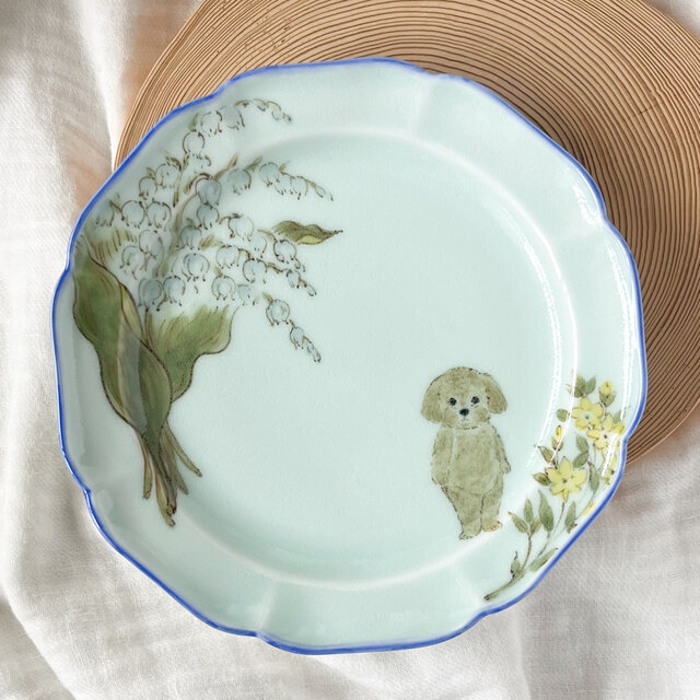 チコロット❤️取り皿❤️すべて手描き❤️染付け❤️普段使いに丁度いい❤️plate❤️トイプードル❤️すずらん