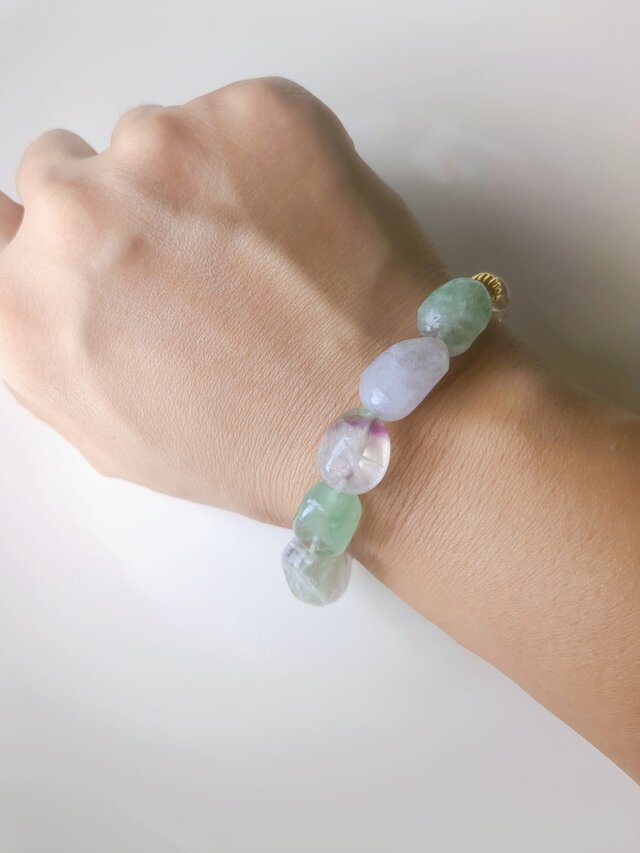フローライト&水晶&フォリエーテッドマイカインクォーツ」の天然石 