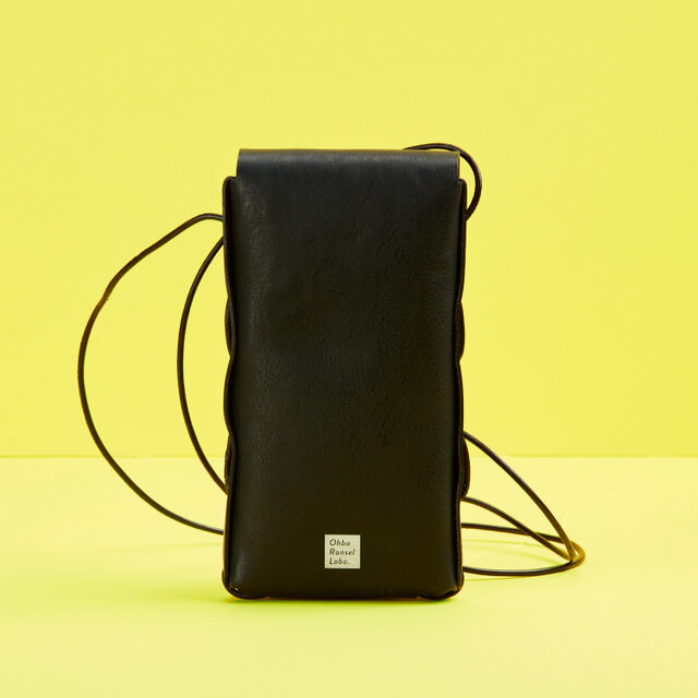 スマホショルダー〈ネックポーチ〉（ブラウン）【R-022-MBX】 | iichi