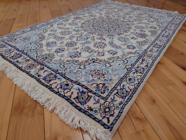 ペルシャ絨毯 ナイン産 ノーラ 玄関マット 120x82cm エスリム柄