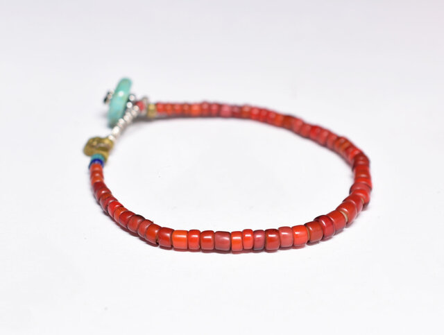 アンティーク金赤mix多彩ホワイトハーツとターコイズブルー＆ブルー