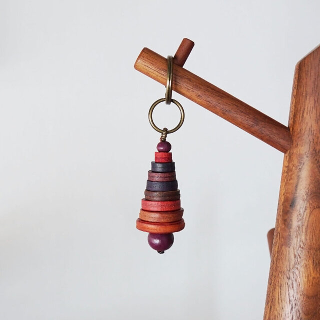 三角帽子キーホルダー　/  パープル