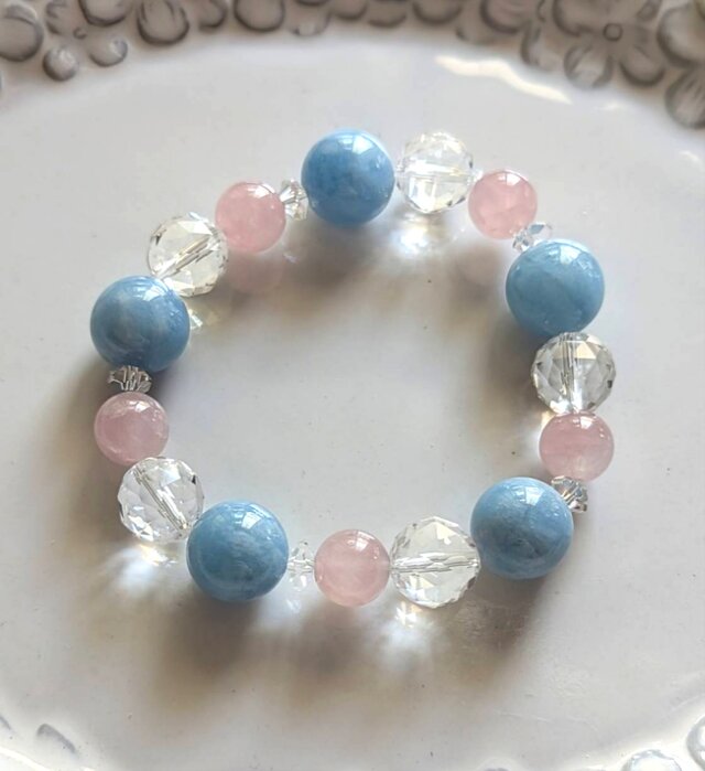 《穏やかでしなやかな思考と感情を齎すクリスタル》アクアマリン&ローズクオーツ&クリアクォーツのブレスレット✨