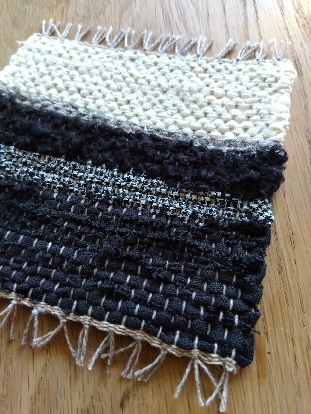 ※送料無料【裂き織り】リネンのコースター#11