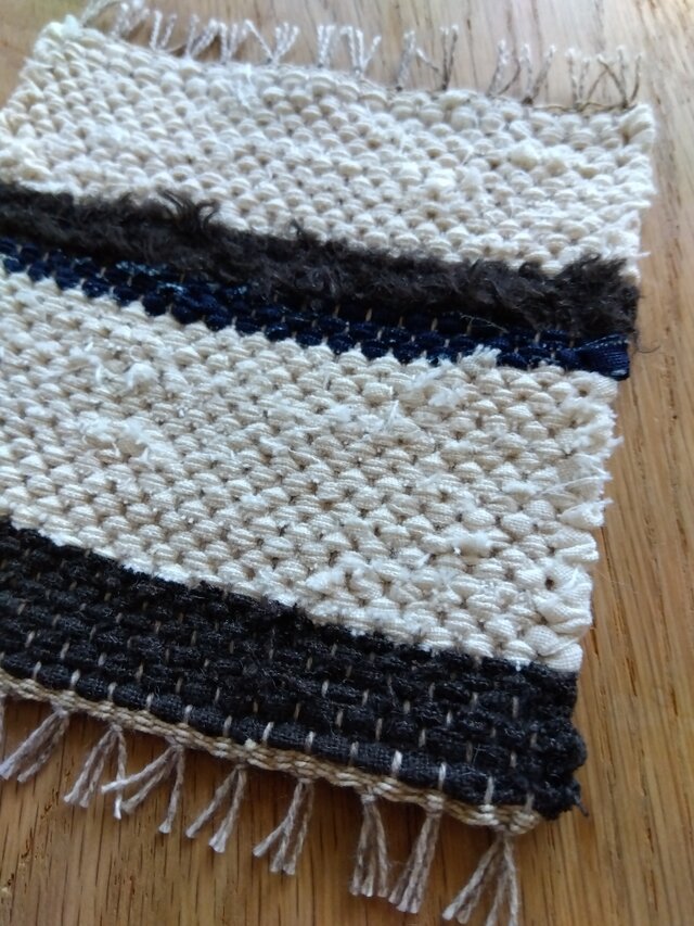 ※送料無料【裂き織り】リネンのコースター#12