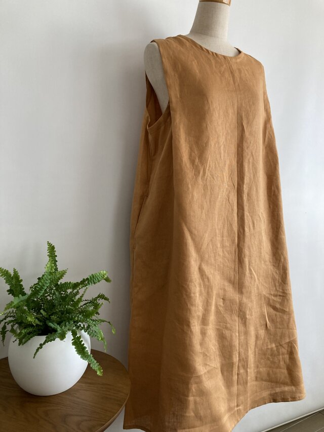 ノースリーブワンピース　