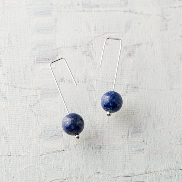 Crochet（クロシェ）ピアス　丸玉　ラピスラズリ（ロジウムコーティング）