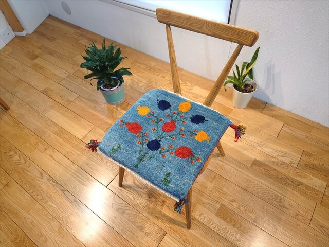 ペルシャ ギャッベ ミニマット ラグ 横39x39.5㎝ ヤギ 羊 ザクロ