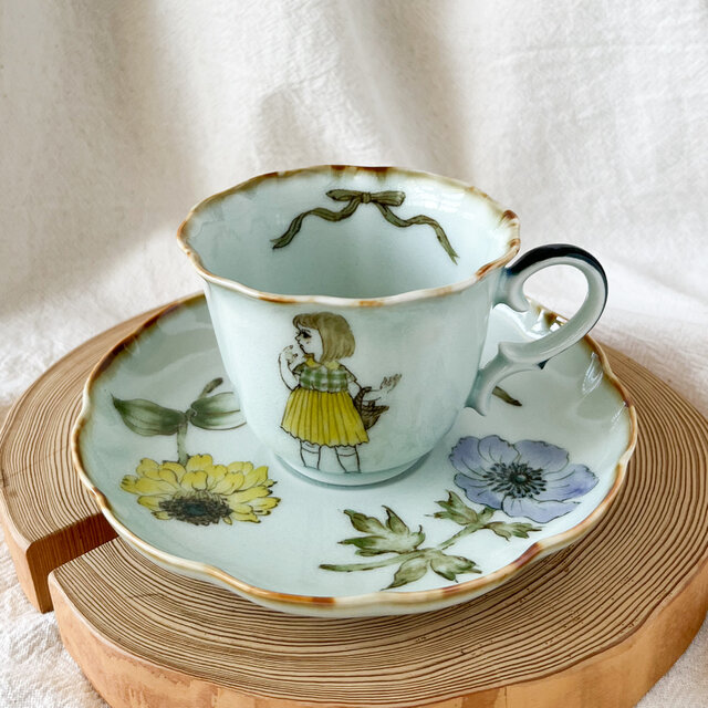 チコロット❤️すべて手描き❤️染付け❤️レトロで可愛い❤️カップが