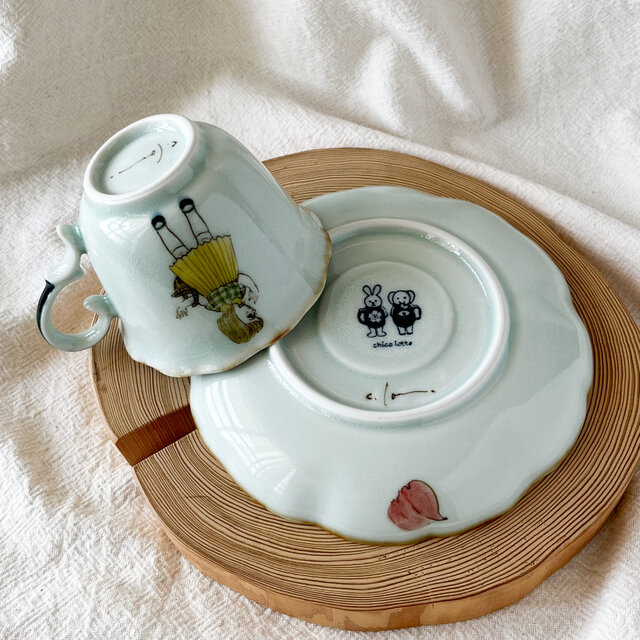 チコロット❤️すべて手描き❤️染付け❤️レトロで可愛い❤️カップが