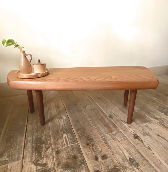 ローテーブル 杉の古材 | iichi 日々の暮らしを心地よくする